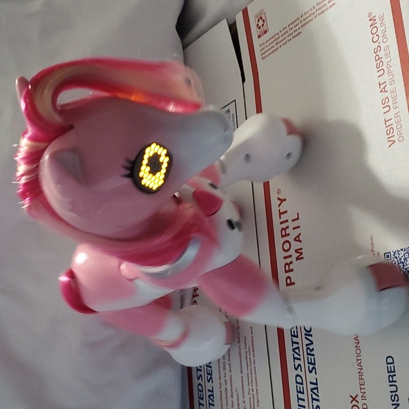 : Zoomer Show Pony robo robot pink white pony horse only horse no accessories - Picture 1 of 10